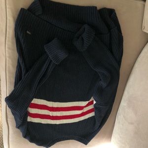 Hollister semi cropped navy sweater